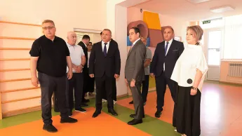 Դաւիթ Խուդաթեան կը մասնակցի Չարենցաւանի «Ծիծեռնակ» մանկապարտեզի հիմնանորոգուած մասնաշենքի բացմանն