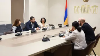 Արման Եղոյանը հանդիպեց Կոնրադ Ադենաուեր հիմնադրամի տարածաշրջանային ծրագրի տնօրենի հետ
