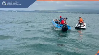 In Sevan, water motorcycles have overturned. The rescuers have safely brought the citizens to the shore.