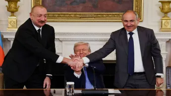 

Կառավարություն


Կառավարութիւնը կ'սկսի TRIPP-ի վաւերացումը: Փաստաթուղթը կ'ուղարկուի ՍԴ:

