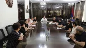 Губернатор Ширака провел рабочую консультацию с директорами поликлиник, действующих в регионе.