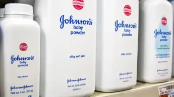 Johnson & Johnson est prêt à payer 5,5 milliards de dollars dans l'affaire de la poudre pour bébé contenant des talcs.