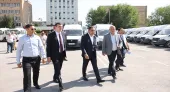 Le ministre des Transports a pris connaissance de l'ensemble du lot de nouveaux moyens de transport du réseau de transport unifié de la région d'Ararat.