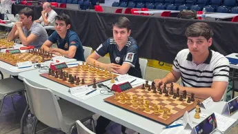 Schach Europameisterschaft U18 Mannschaftsmeisterschaft: Das Team Armeniens hat Polen besiegt.